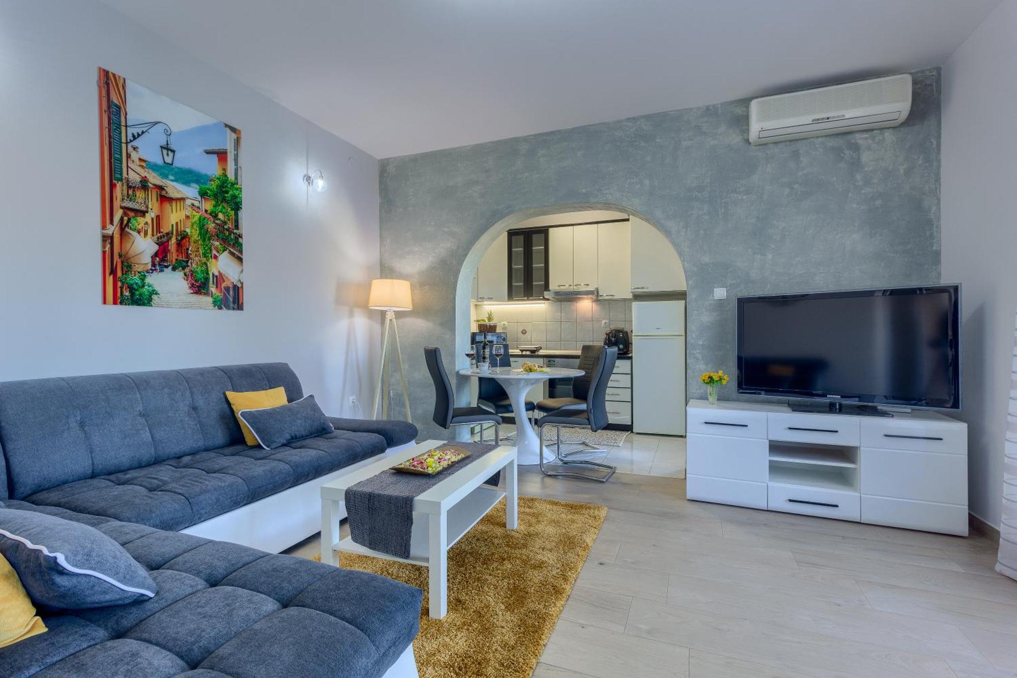 פודסטראנה Apartments Pepa חדר תמונה