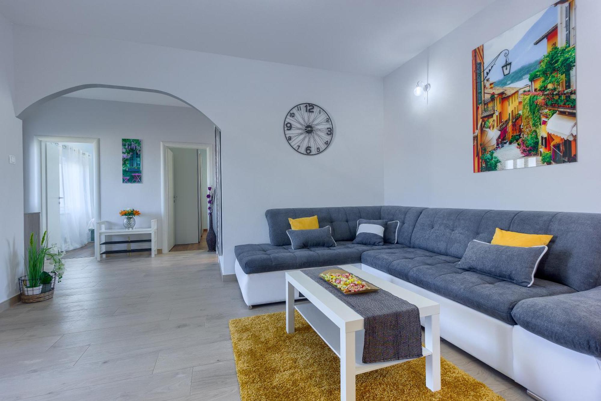 פודסטראנה Apartments Pepa חדר תמונה