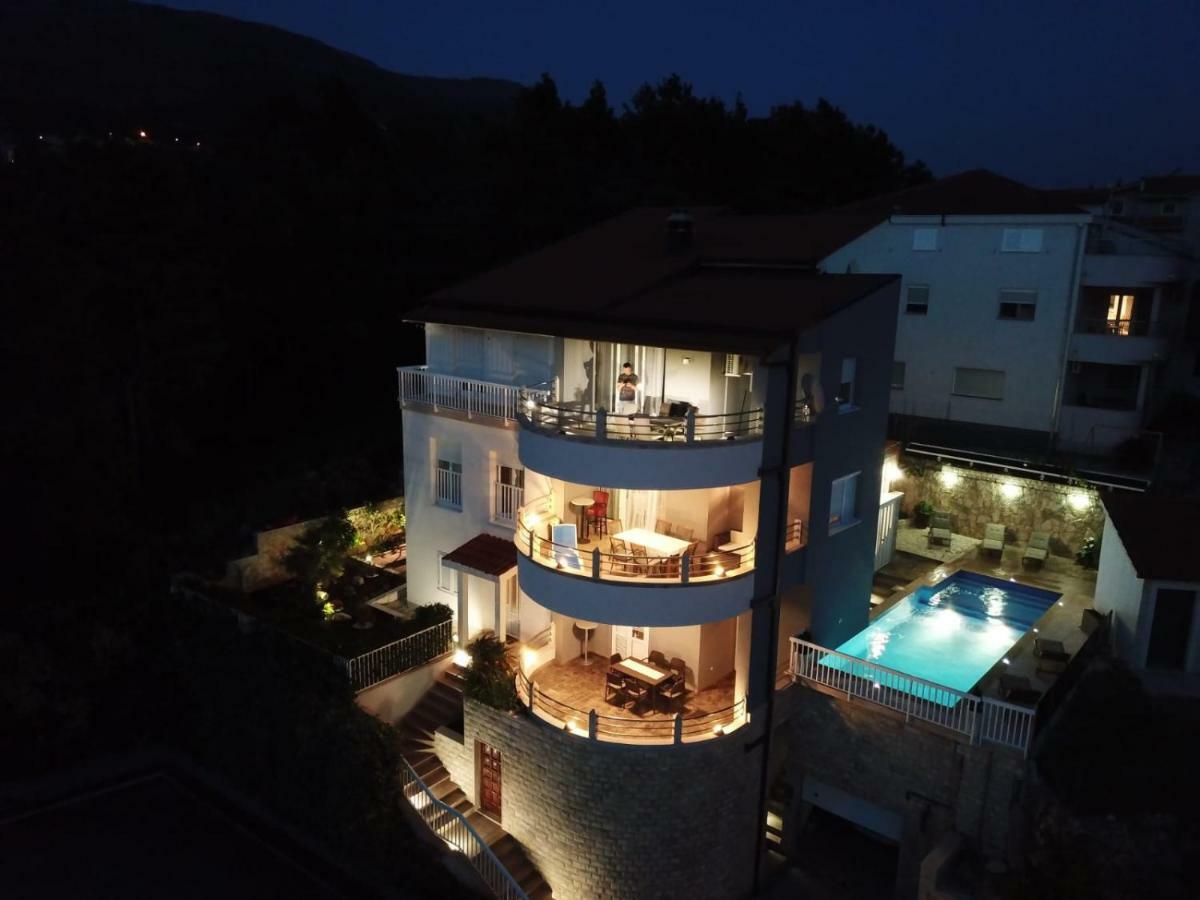 פודסטראנה Apartments Pepa מראה חיצוני תמונה